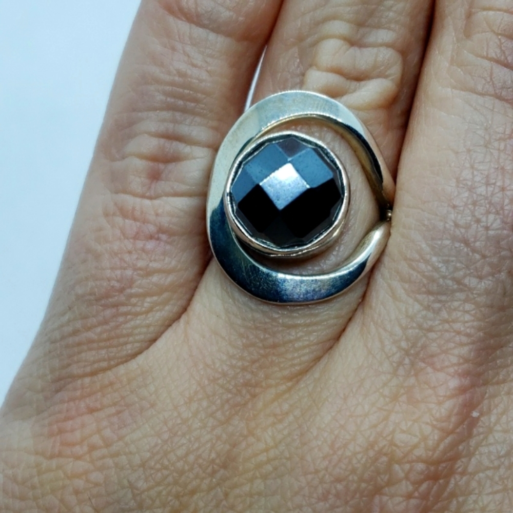 Vintage SS Hematite Ring